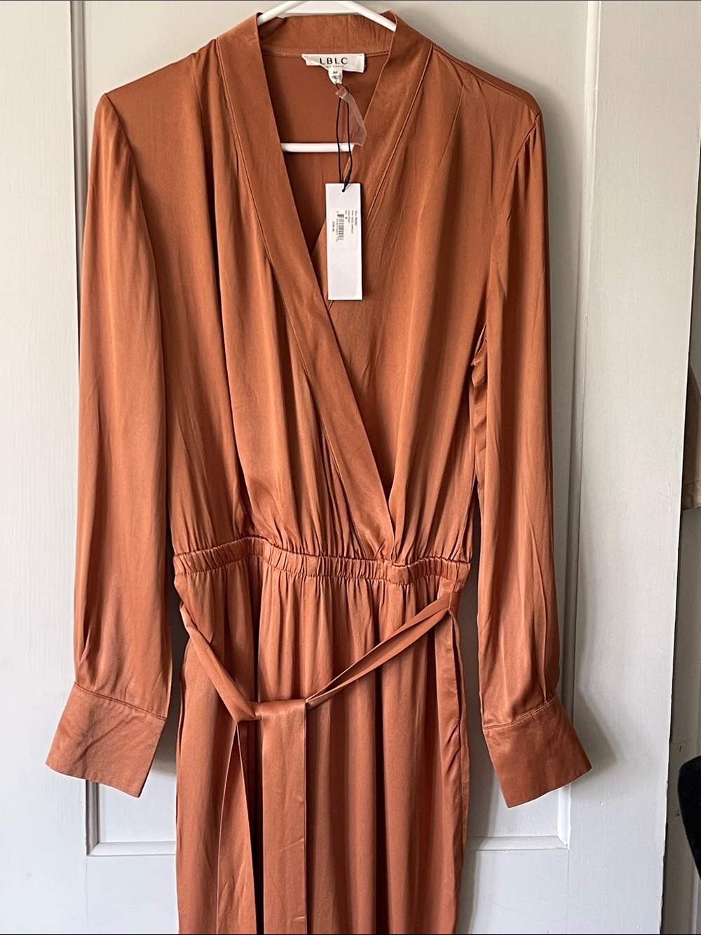 LBLC the label Rust Wrap-Style Long Sleeve Jumpsuit. Size Medium. 💯 Lycell. NWT